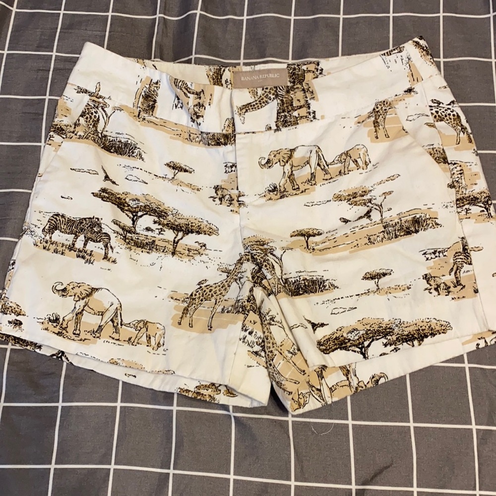 OLD NAVY. Women’s shorts. - Picture 1 of 4